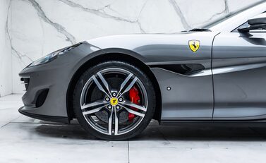 Ferrari Portofino 49