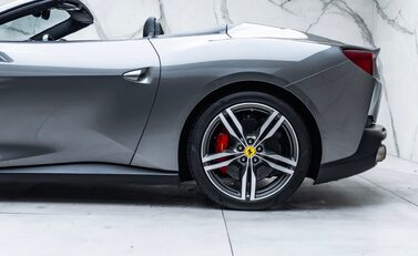 Ferrari Portofino 50