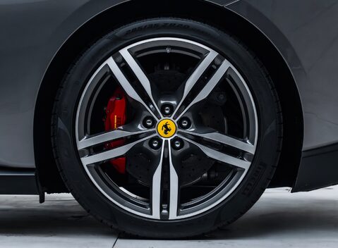 Ferrari Portofino 35