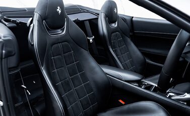 Ferrari Portofino 19