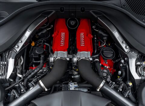 Ferrari Portofino 52