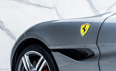 Ferrari Portofino 39