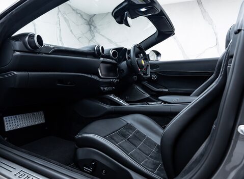 Ferrari Portofino 22