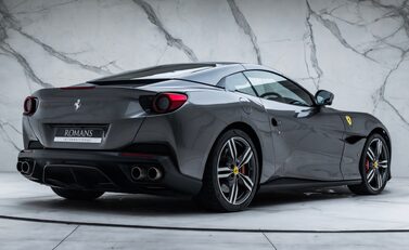 Ferrari Portofino 8