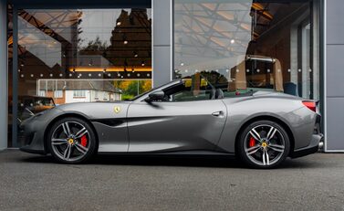 Ferrari Portofino 3