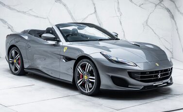 Ferrari Portofino 12