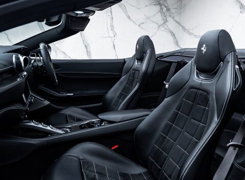 Ferrari Portofino 21