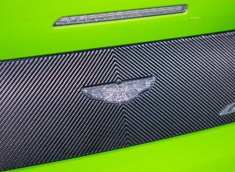 Aston Martin Vantage GT12 41