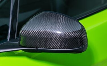 Aston Martin Vantage GT12 35