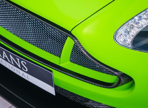 Aston Martin Vantage GT12 25