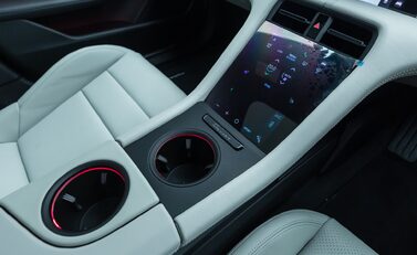 Porsche Taycan 4S SPORT TURISMO 25