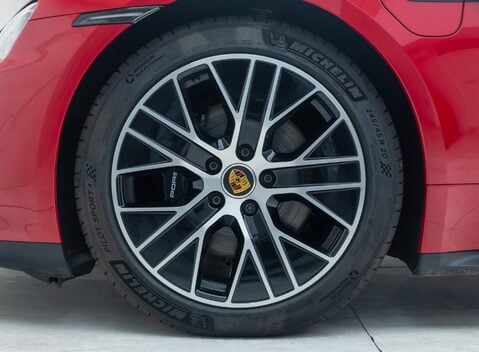 Porsche Taycan 4S SPORT TURISMO 27