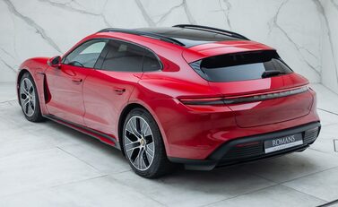 Porsche Taycan 4S SPORT TURISMO 12