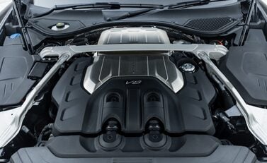 Bentley Continental GT V8 38