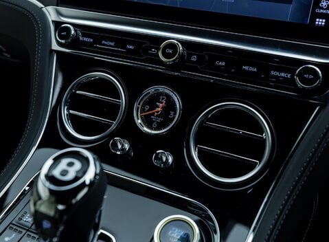 Bentley Continental GT V8 22