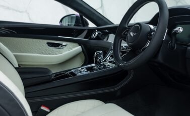 Bentley Continental GT V8 13