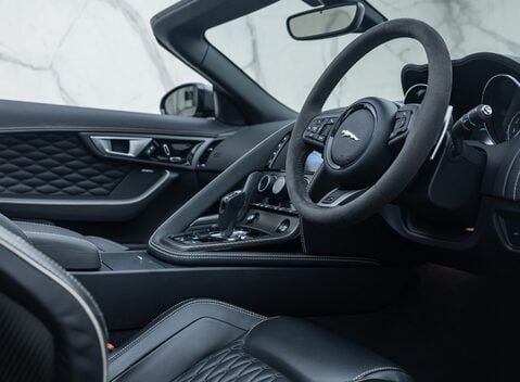 Jaguar F-Type PROJECT 7 16