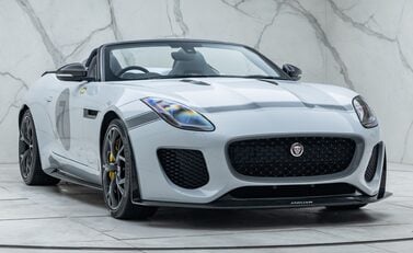 Jaguar F-Type PROJECT 7 12