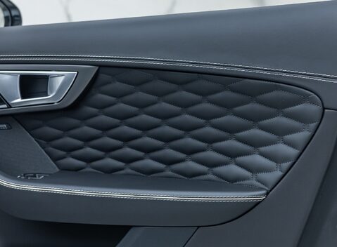 Jaguar F-Type PROJECT 7 34