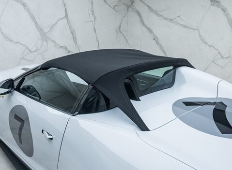 Jaguar F-Type PROJECT 7 48