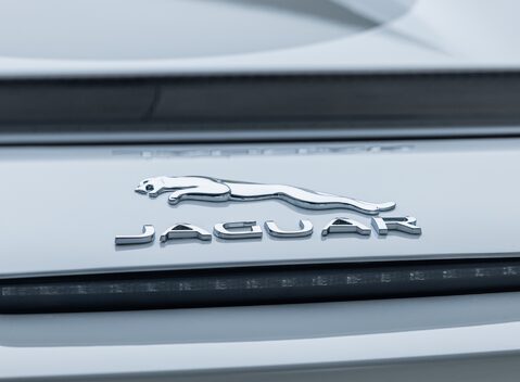 Jaguar F-Type PROJECT 7 56