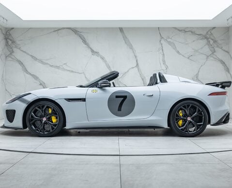 Jaguar F-Type PROJECT 7