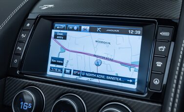 Jaguar F-Type PROJECT 7 27