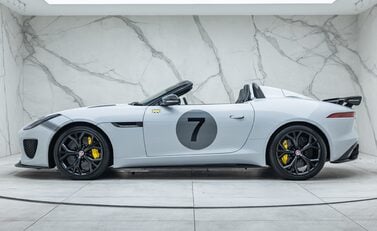 Jaguar F-Type PROJECT 7 6