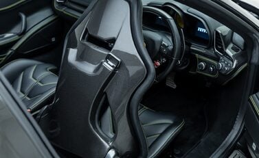 Ferrari 458 SPIDER 19