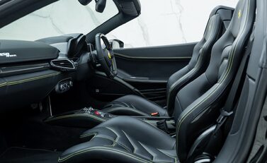 Ferrari 458 SPIDER 20