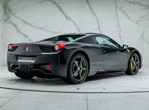 Ferrari 458 SPIDER 8