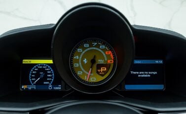 Ferrari 458 SPIDER 22