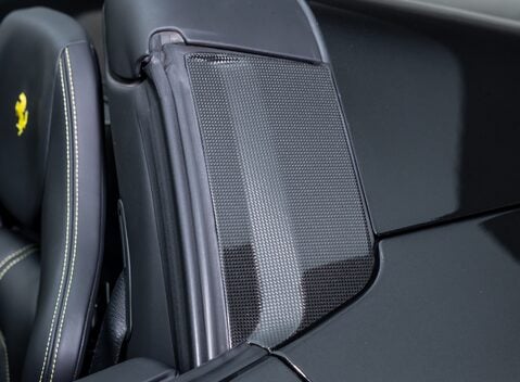 Ferrari 458 SPIDER 40