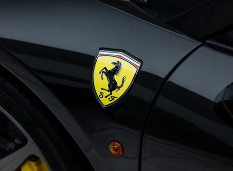 Ferrari 458 SPIDER 38