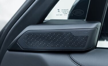 Land Rover Range Rover D350 AUTOBIOGRAPHY OVERFINCH 33