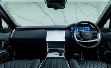 Land Rover Range Rover D350 AUTOBIOGRAPHY OVERFINCH 25