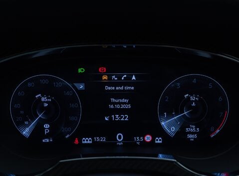 Bentley Bentayga V8 AZURE 23