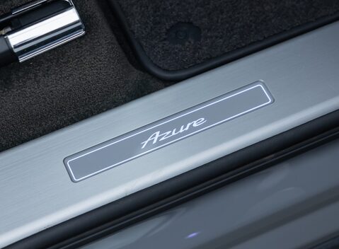 Bentley Bentayga V8 AZURE 29