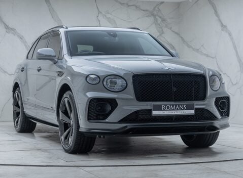 Bentley Bentayga V8 AZURE 9