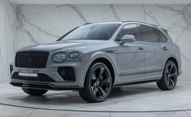 Bentley Bentayga V8 AZURE 1