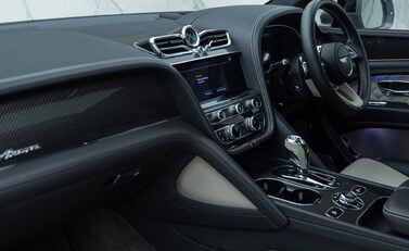 Bentley Bentayga V8 AZURE 21
