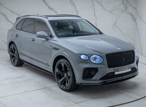 Bentley Bentayga V8 AZURE 11
