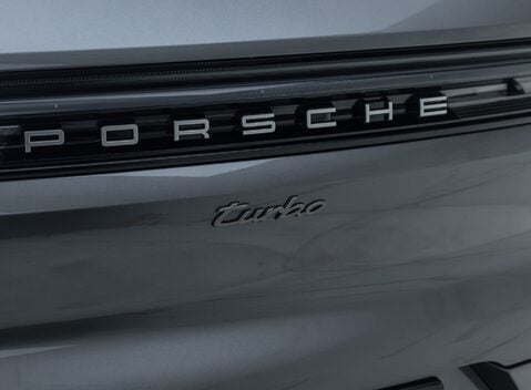 Porsche Cayenne TURBO E-HYBRID 35