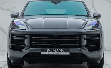 Porsche Cayenne TURBO E-HYBRID 7