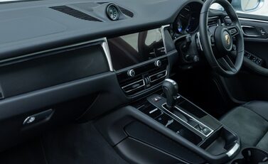 Porsche Macan GTS 20