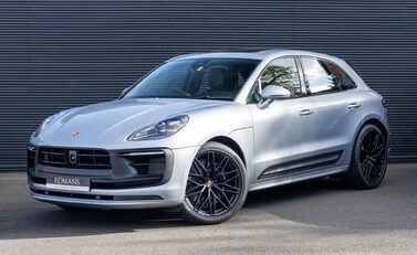 Porsche Macan GTS 2