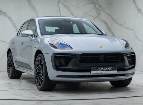 Porsche Macan GTS 9