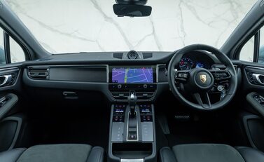 Porsche Macan GTS 21