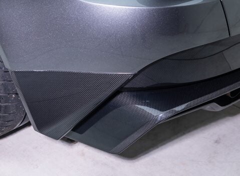 Aston Martin Vantage GT8 39