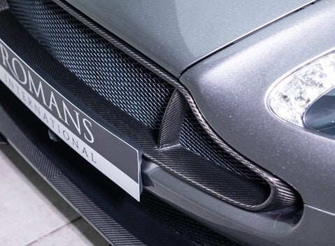 Aston Martin Vantage GT8 29